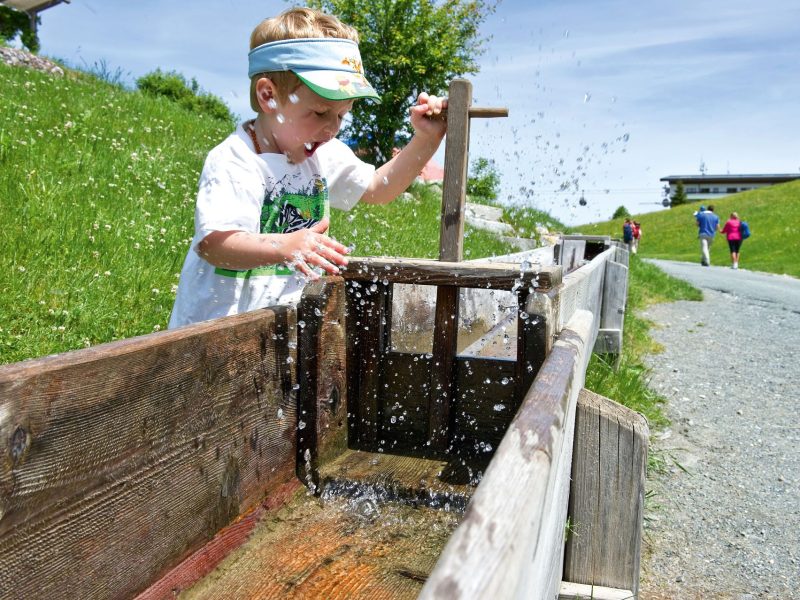 hexenwasser-kind-waterpret